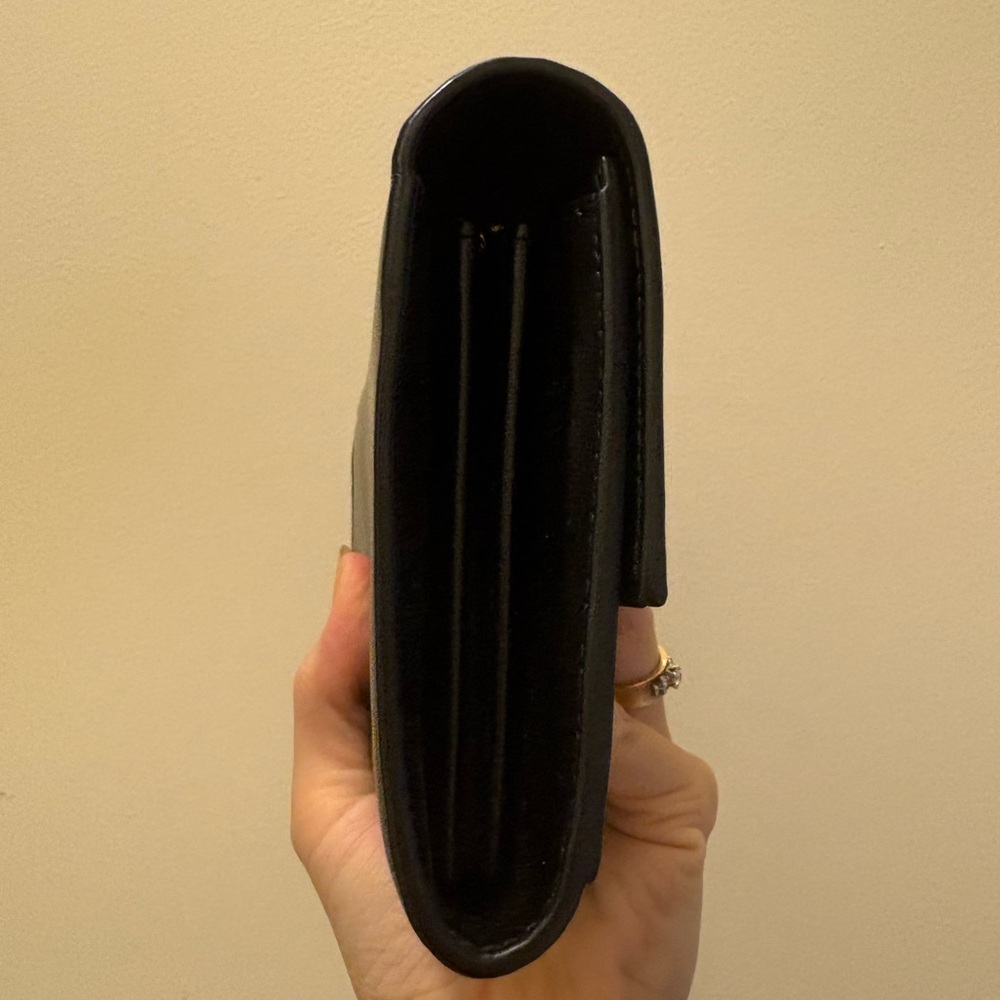 🚫SOLD🚫 SAINT LAURENT Calfskin Bellechasse Flap Clutch Wallet - Picture 9 of 10